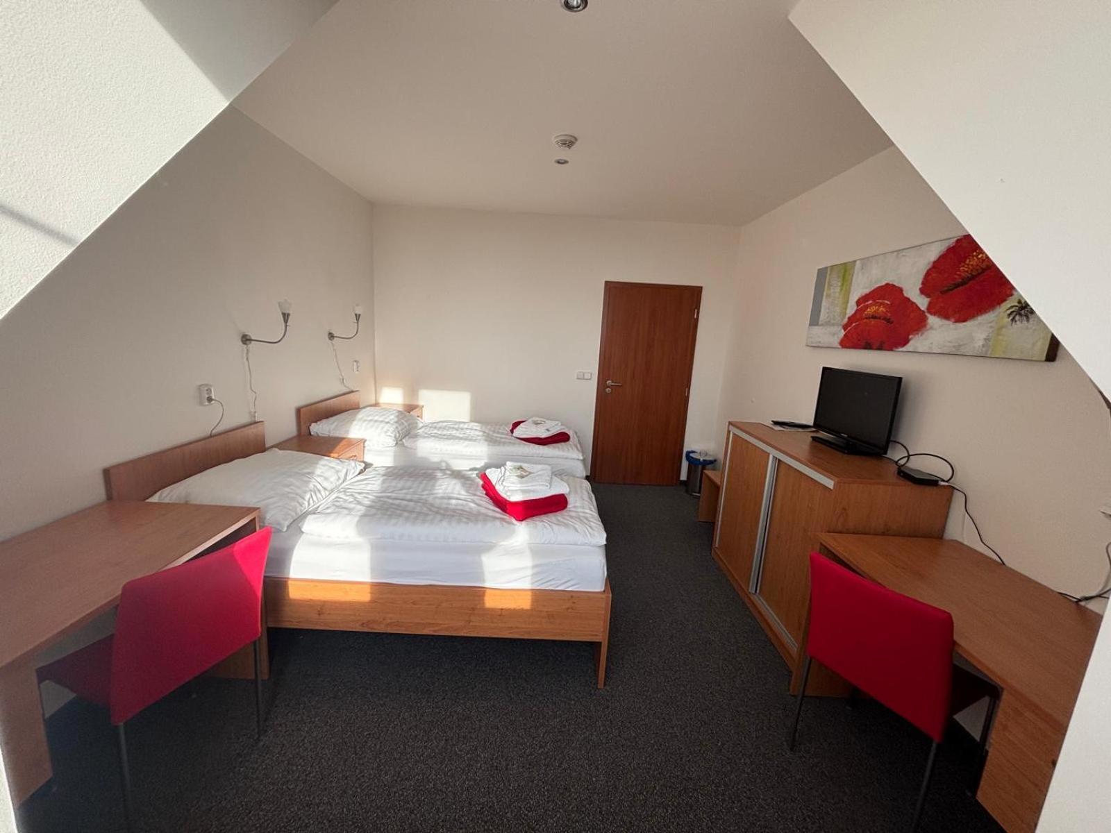 Sport Relax Hotel Na Kopecku Krinec Zewnętrze zdjęcie